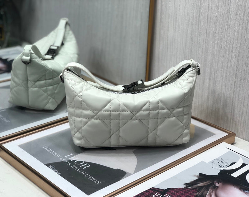 Luxurious Totes - Latest - 6444