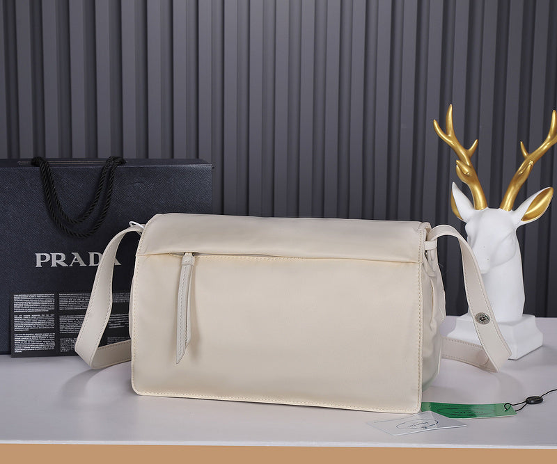 PDA - Luxurious Totes - 200