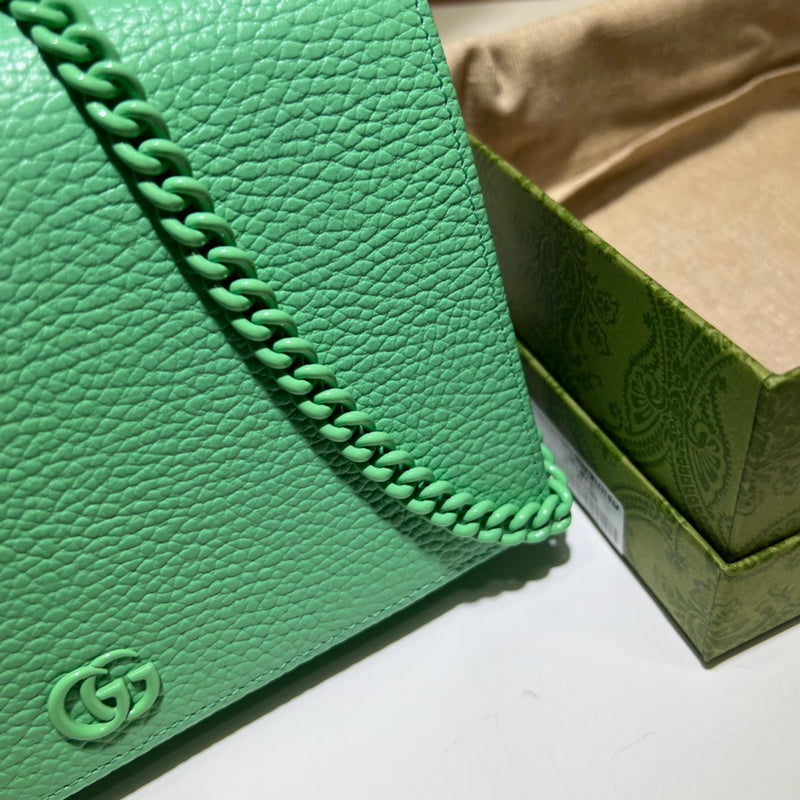 GUI - Luxurious Totes - 420