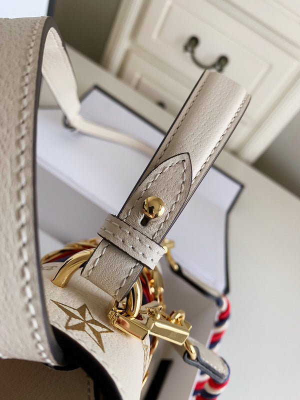Luxurious Totes - Latest - 10087