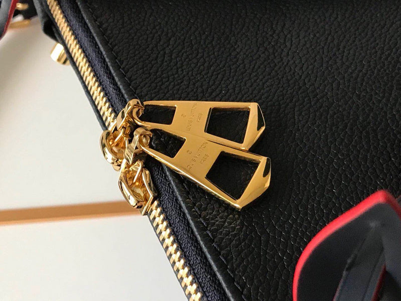 LOV - Luxurious Totes - 2124