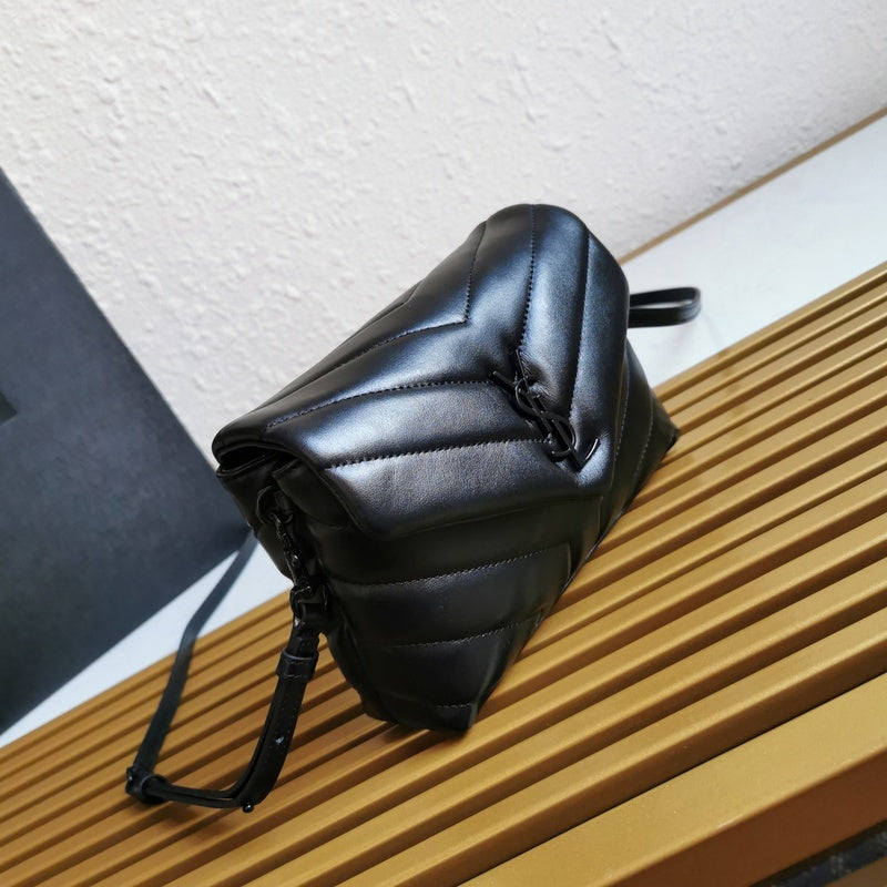 Luxurious Totes - Latest - 9304
