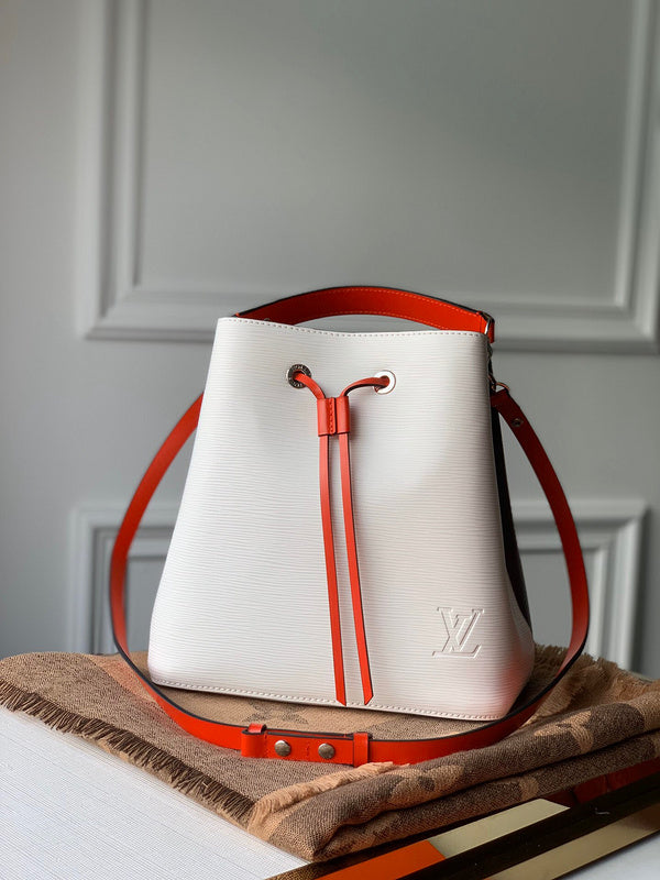 Luxurious Totes - Latest - 9738