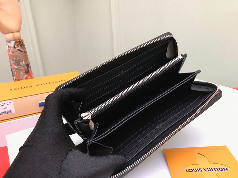 Luxurious Totes - Latest - 788