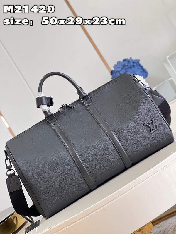 LOV - Luxurious Totes - 460