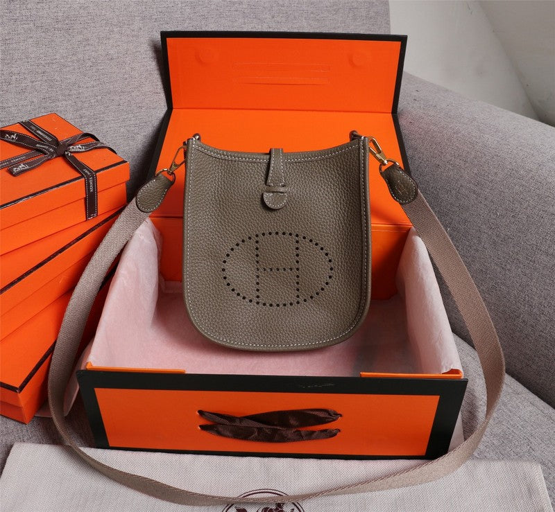 HMS - Luxurious Totes - 073