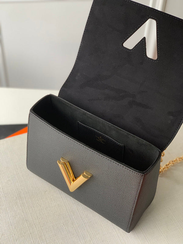 Luxurious Totes - Latest - 1547