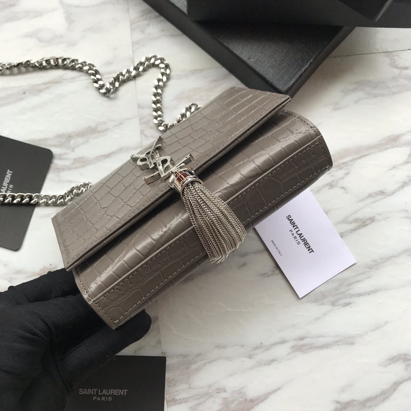 Luxurious Totes - Latest - 9081