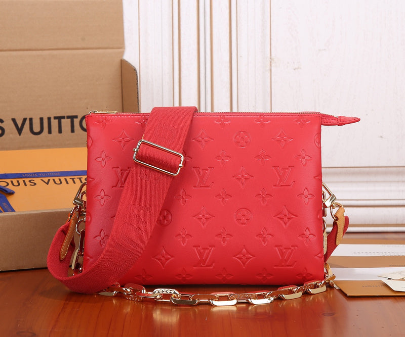 LOV - Luxurious Totes - 1966