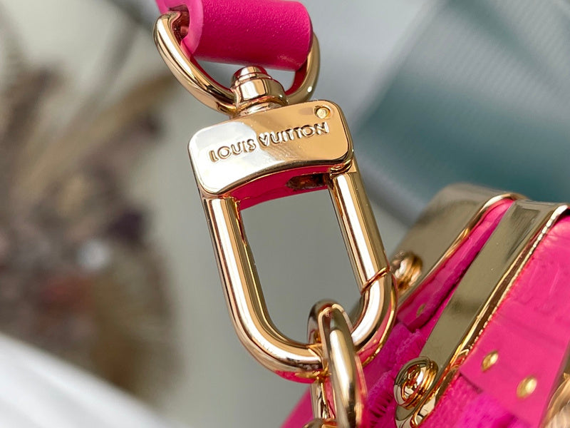LOV - Luxurious Totes - 1369