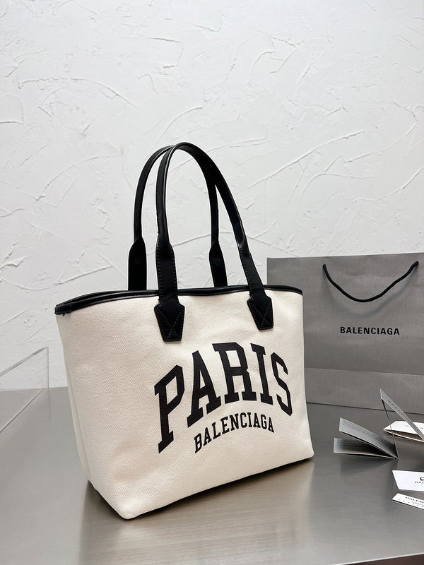 Luxurious Totes - BGA2 Bags - 130
