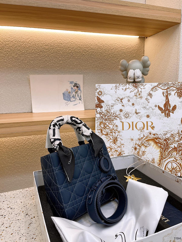Luxurious Totes - DOR2 Bags - 302