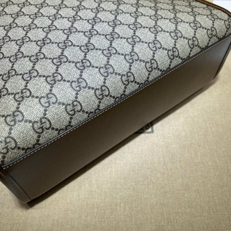 GUI - Luxurious Totes - 679