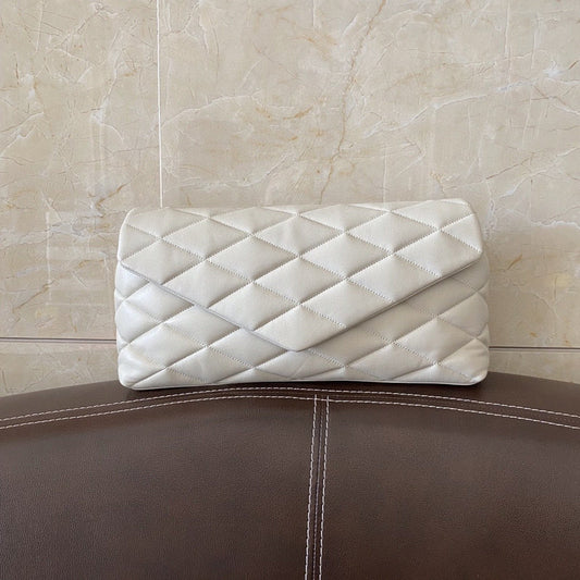 Luxurious Totes - Latest - 8911