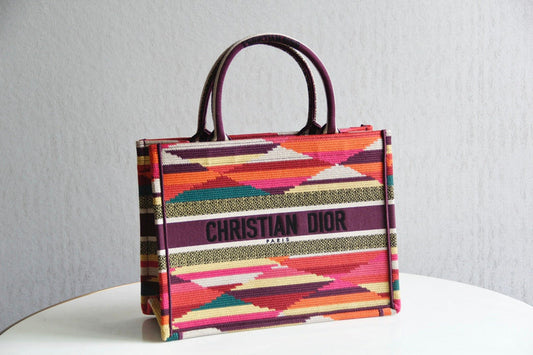 Luxurious Totes - Latest - 6530