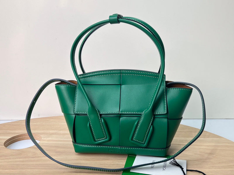 Luxurious-Totes - BV Bags - 2571