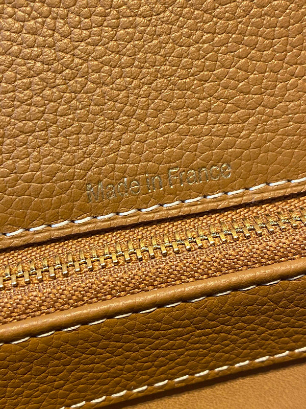 Luxurious Totes - Latest - 6176