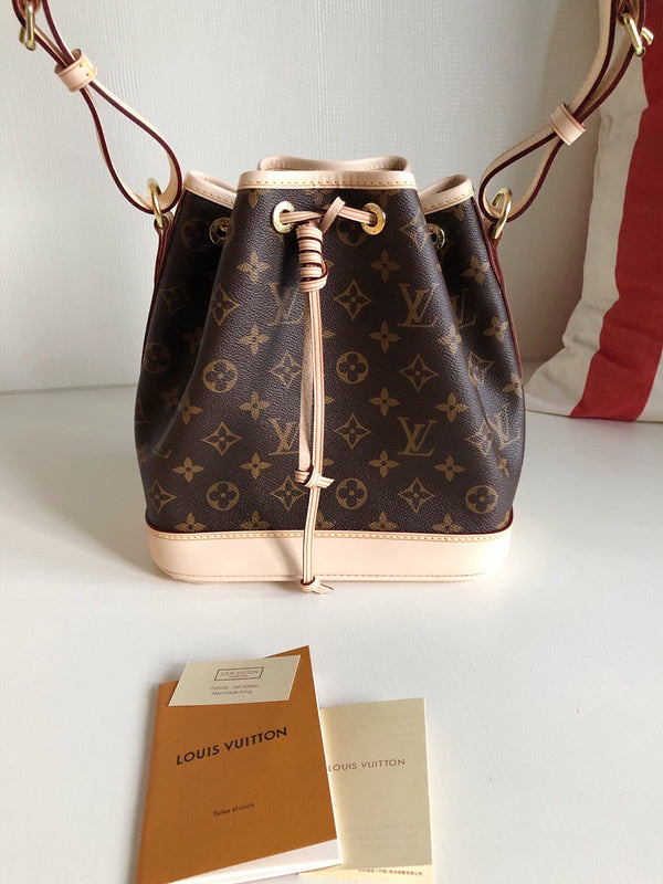 Luxurious Totes - Latest - 9754