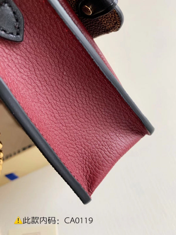 Luxurious Totes - Latest - 2410
