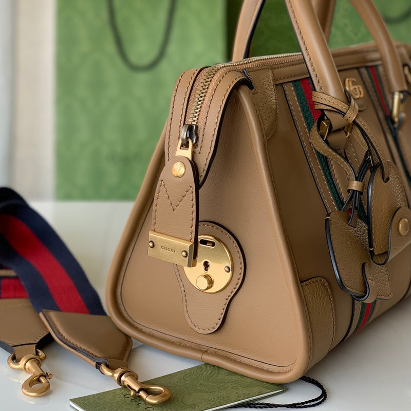 GUI - Luxurious Totes - 616