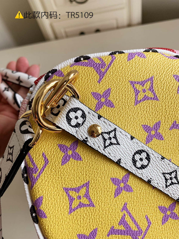 Luxurious Totes - Latest - 9709