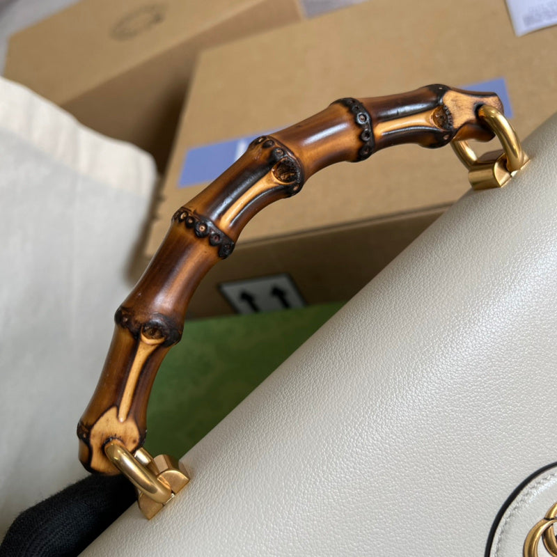 Luxurious Totes - Latest - 3923