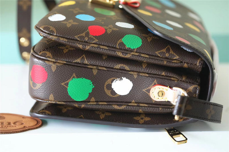 Lux-Totes - LOV Bags - 451