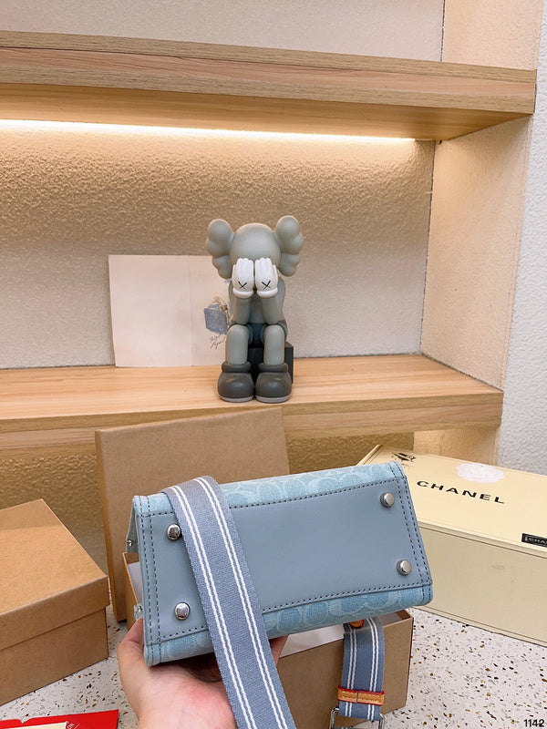 Luxurious Totes - CCH2 Bags - 069