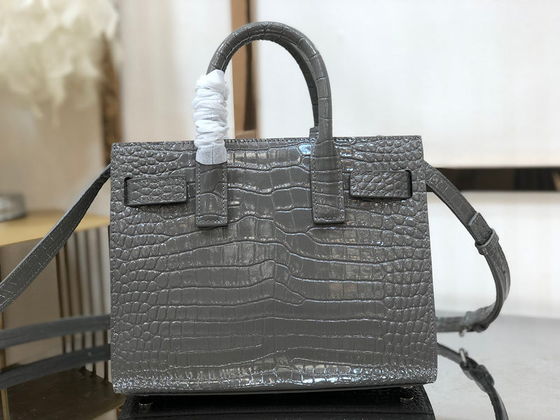 Luxurious Totes - Latest - 9111