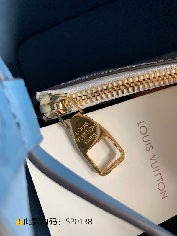 Luxurious Totes - Latest - 9759