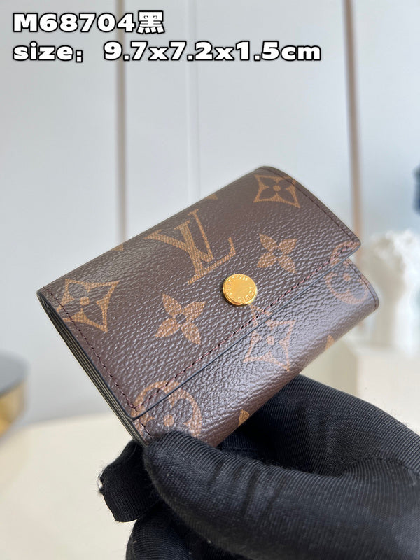 LOV - Luxurious Totes - 896