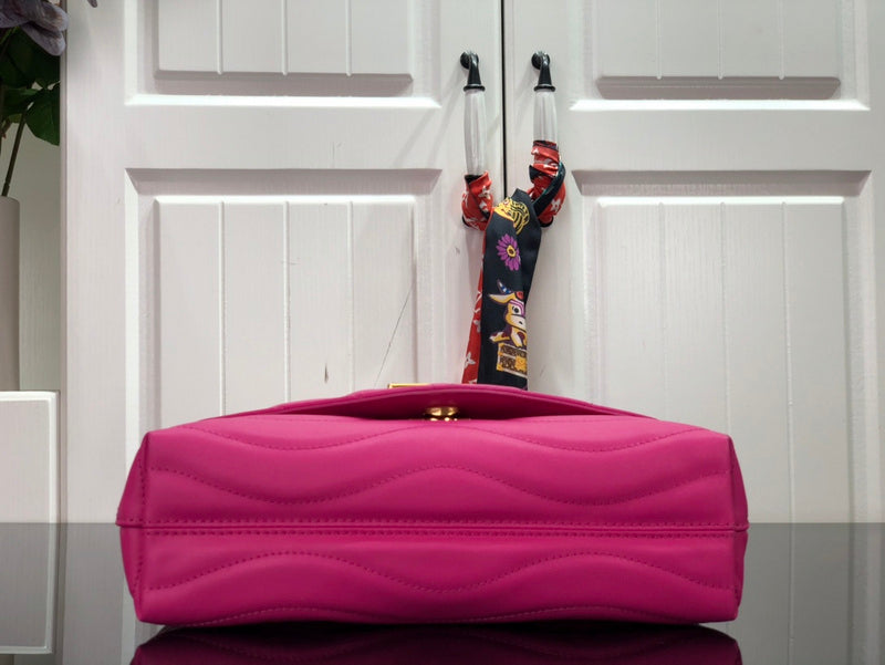 LOV - Luxurious Totes - 2335