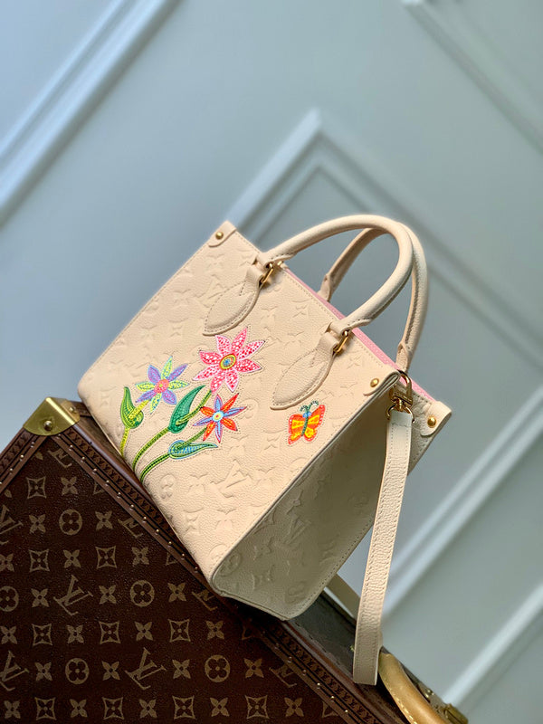 LOV - Luxurious Totes - 180