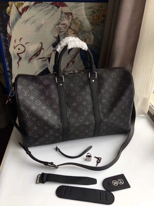 LOV - Luxurious Totes - 448