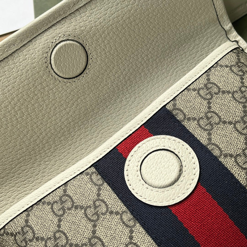 GUI - Luxurious Totes - 1139