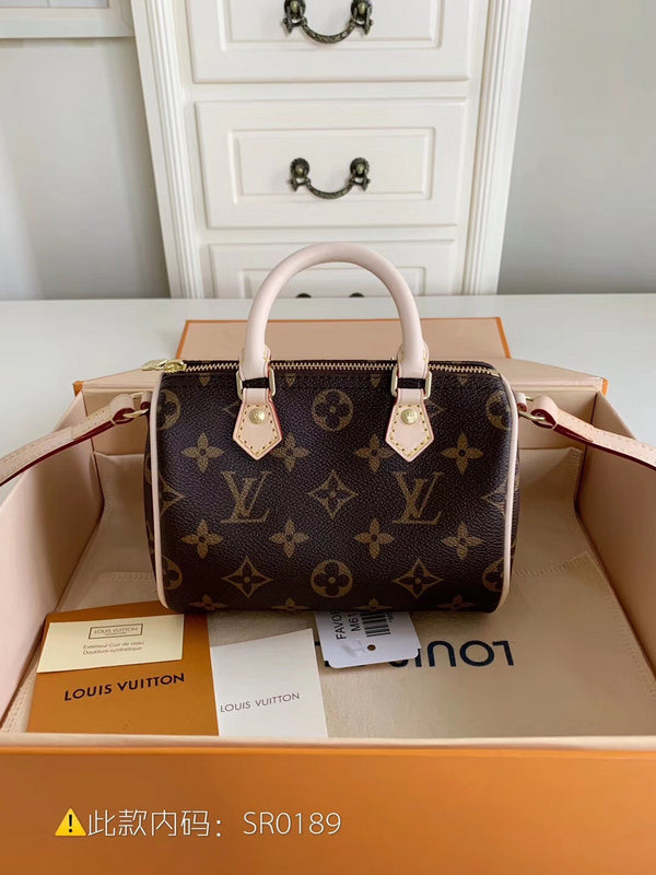 Luxurious Totes - Latest - 9699