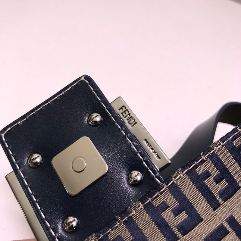 Luxurious Totes - Latest - 11382