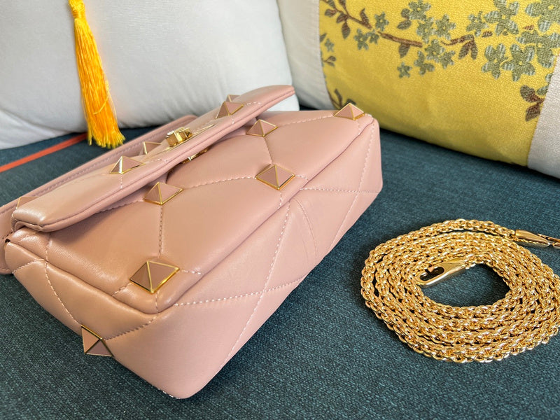 Luxurious Totes - Latest - 4444