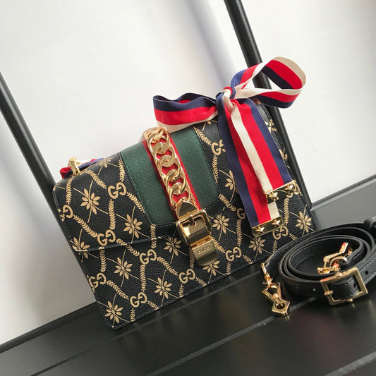 Luxurious Totes - Latest - 9843