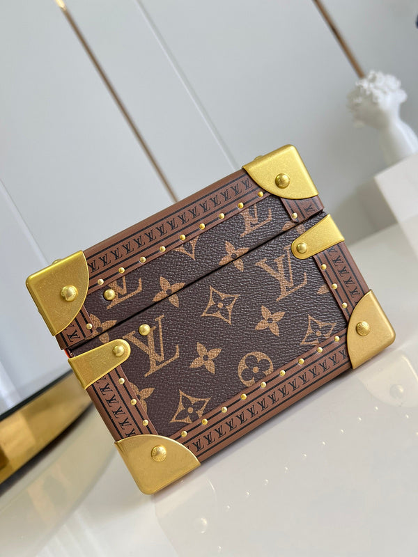 LOV - Luxurious Totes - 1081