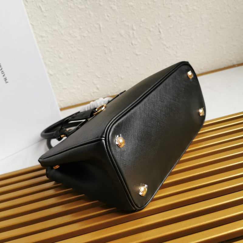 PDA2 Bags - Luxurious Bags  097