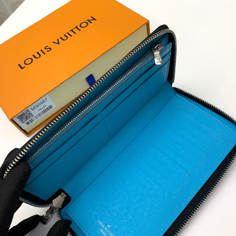 Luxurious Totes - Latest - 675