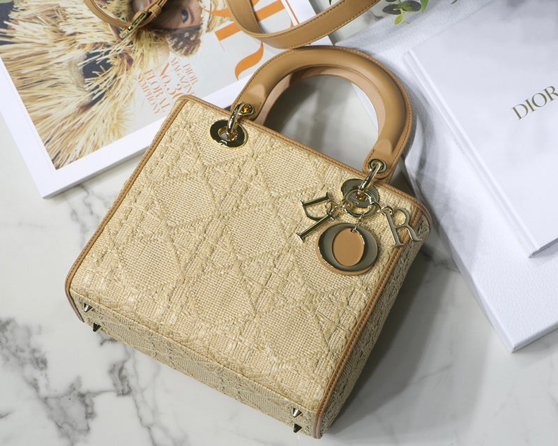 Luxurious Totes - Latest - 6420