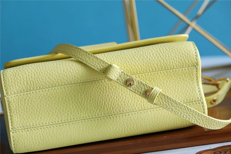 Lux-Totes - LOV Bags - 989