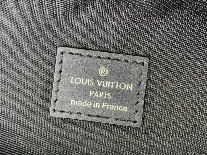 LOV - Luxurious Totes - 086