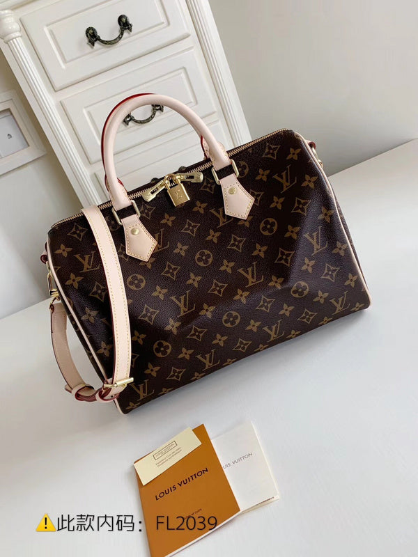 Luxurious Totes - Latest - 9710