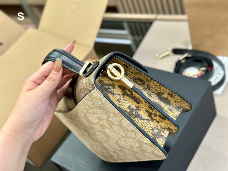Luxurious Totes - CCH2 Bags - 121