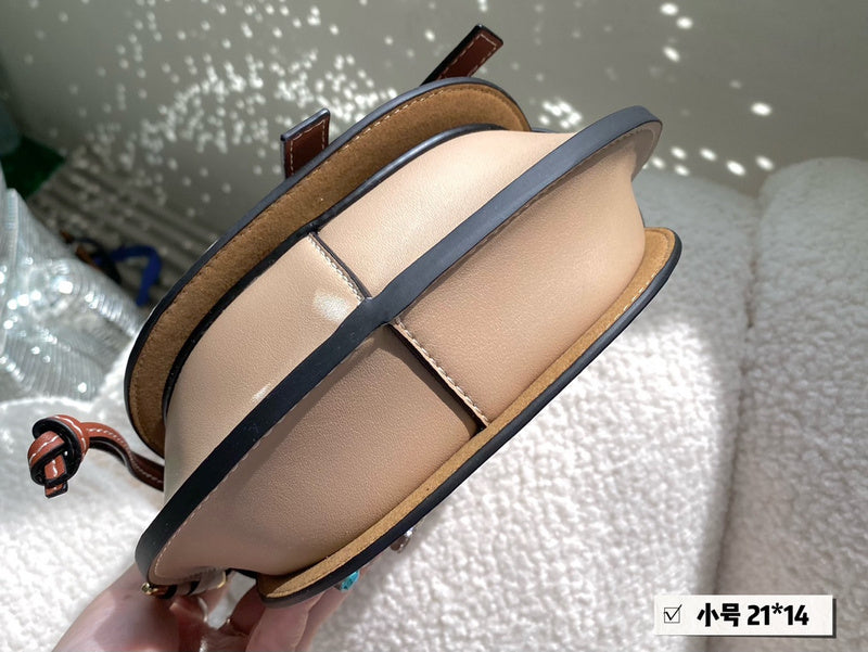 Luxurious Totes - LW-CH Bags - 030