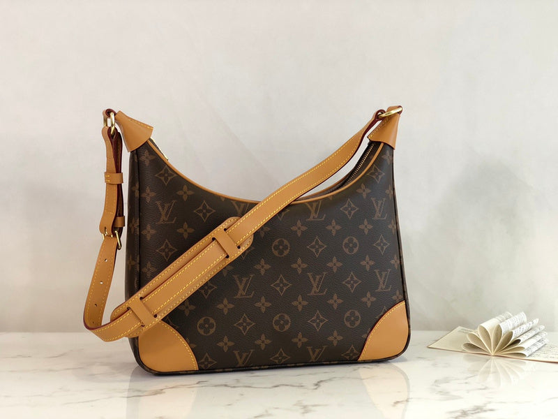 LOV - Luxurious Totes - 920