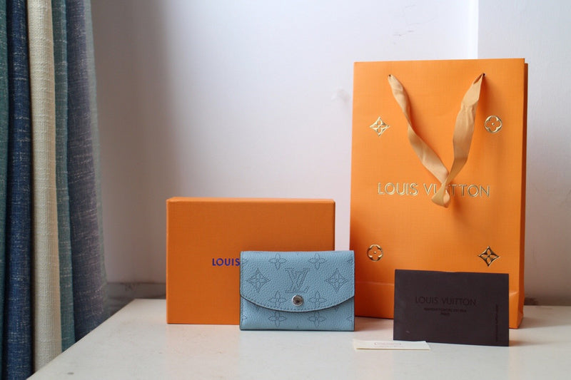 Luxurious Totes - Latest - 882